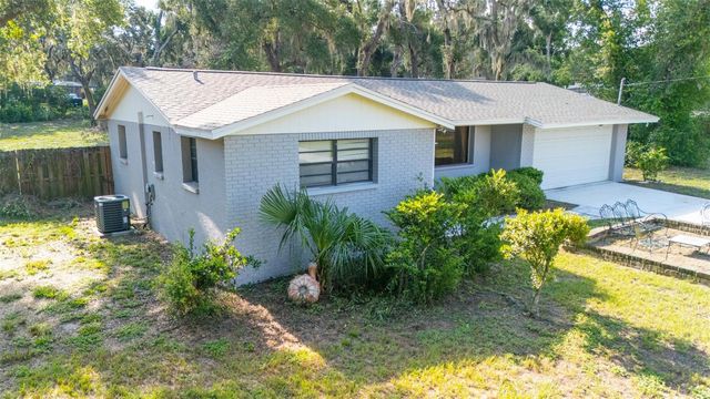 8214 VALRIE LANE, Riverview, FL 33569