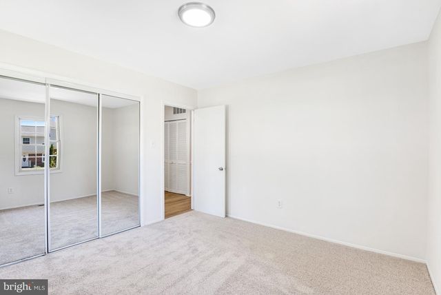 4407 MANOR HALL LN, Fairfax, VA 22033