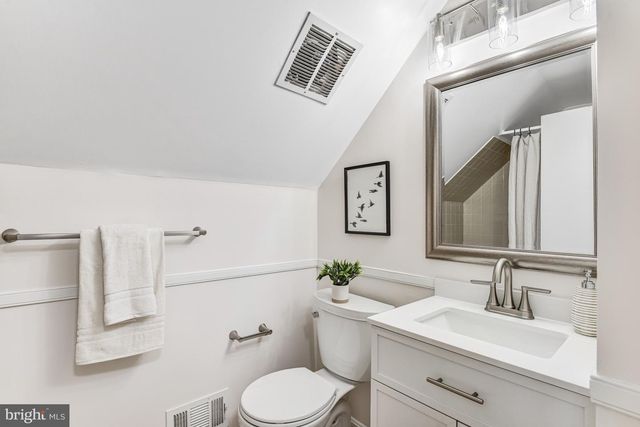 4407 MANOR HALL LN, Fairfax, VA 22033