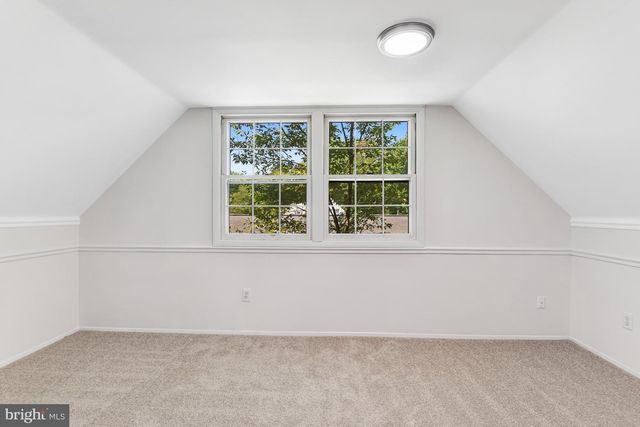 4407 MANOR HALL LN, Fairfax, VA 22033