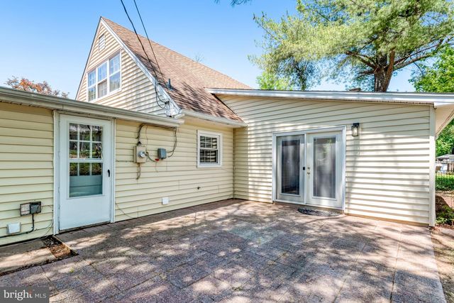 4407 MANOR HALL LN, Fairfax, VA 22033