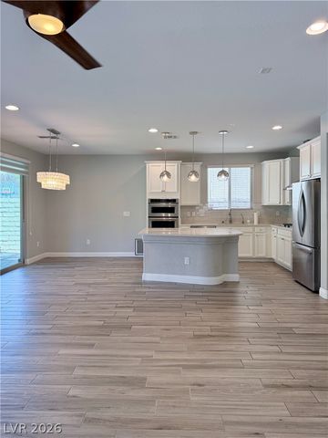 67 Berneri Drive, Las Vegas, NV 89138