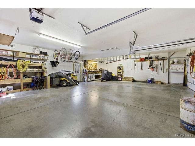 3363 Crest Dr, Loveland, CO 80537