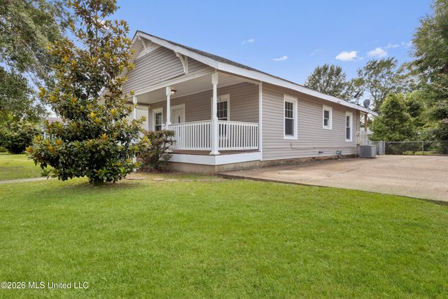 2021 19th Avenue, Gulfport, MS 39501