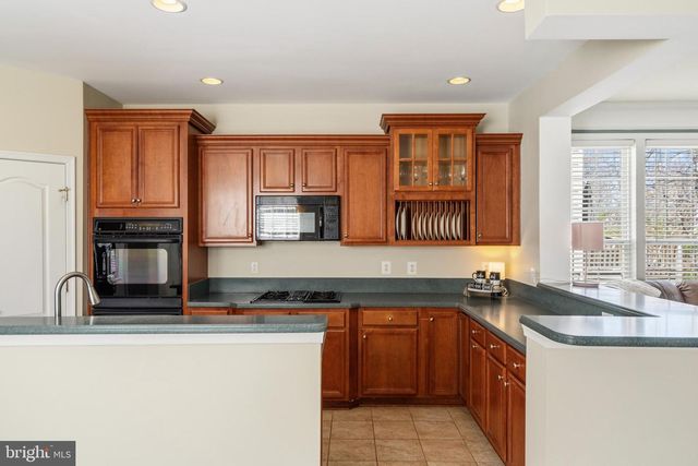 21824 WINGFOOT CT, Broadlands, VA 20148