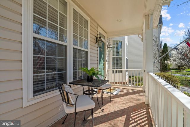 21824 WINGFOOT CT, Broadlands, VA 20148