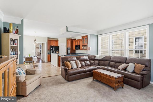 21824 WINGFOOT CT, Broadlands, VA 20148