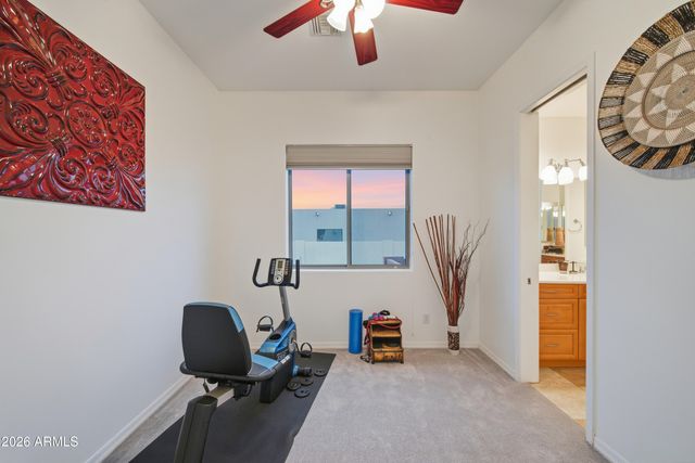 1516 E South Mountain Avenue, Phoenix, AZ 85042