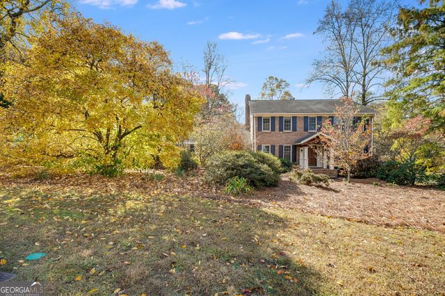 3290 Somerset Court SE, Marietta, GA 30067