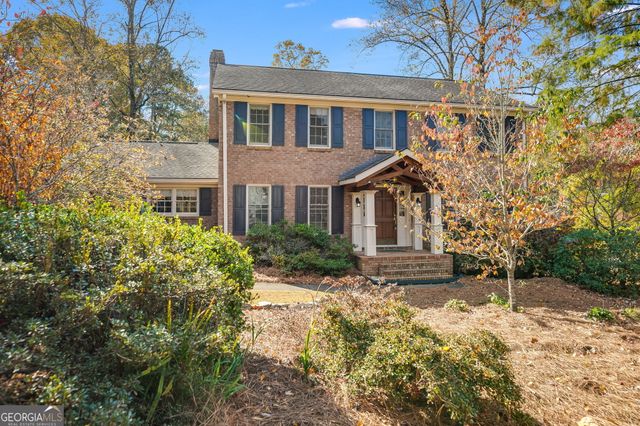 3290 Somerset Court SE, Marietta, GA 30067