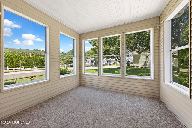 108 Robin Lane, Barnegat, NJ 08005