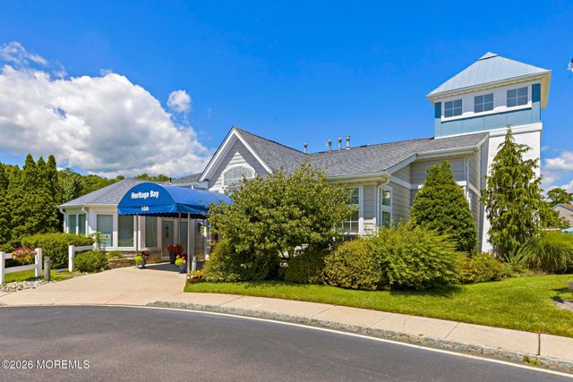 108 Robin Lane, Barnegat, NJ 08005
