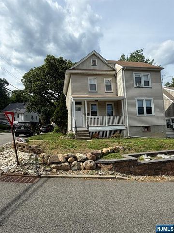 41 Outlook Avenue, Hawthorne, NJ 07506