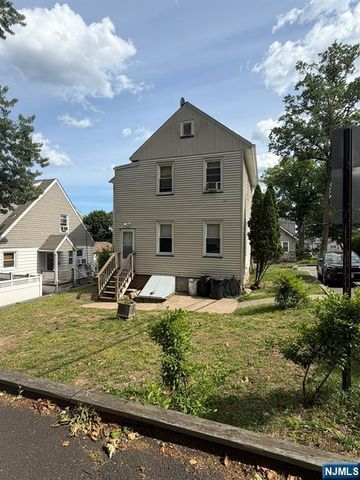41 Outlook Avenue, Hawthorne, NJ 07506