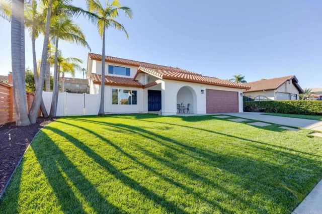 2755 Victoria Avenue, Carlsbad, CA 92010