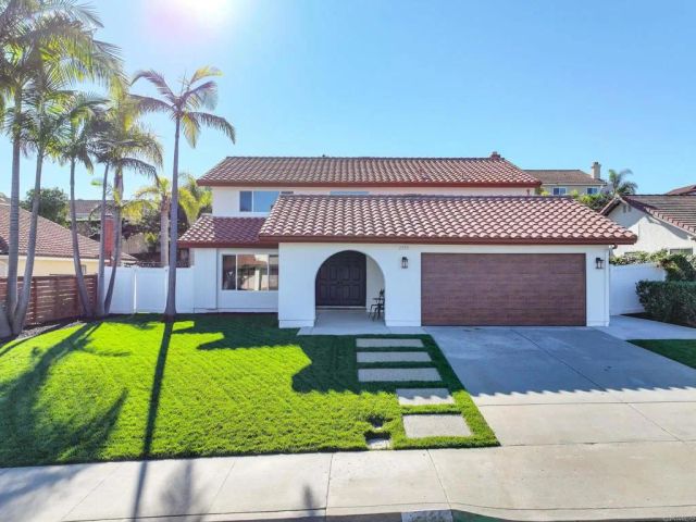 2755 Victoria Avenue, Carlsbad, CA 92010