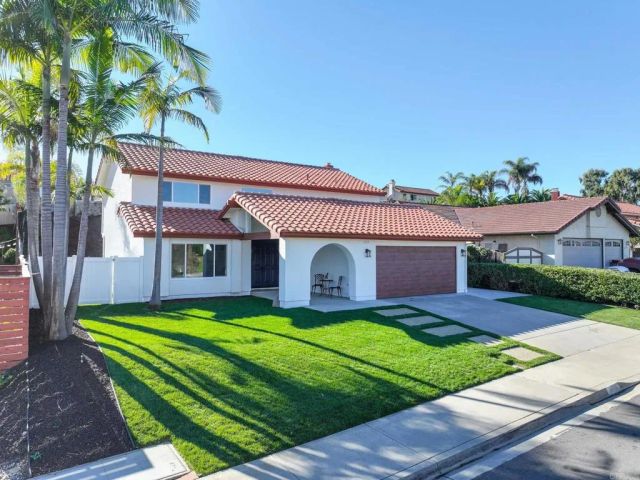 2755 Victoria Avenue, Carlsbad, CA 92010