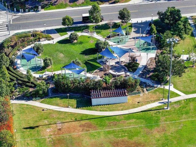 2755 Victoria Avenue, Carlsbad, CA 92010