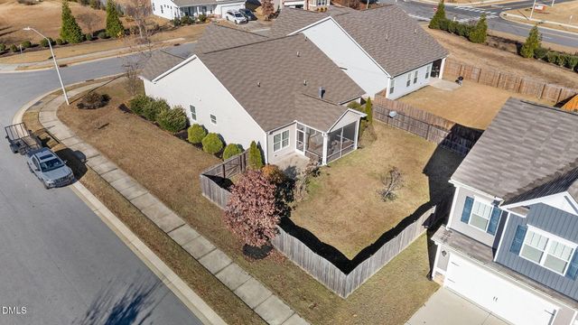 1199 London Meadow Way, Fuquay Varina, NC 27526