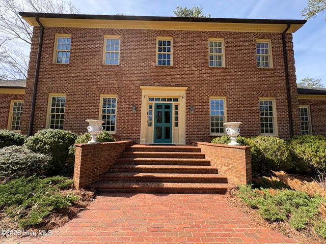 214 Alderson Road, Washington, NC 27889