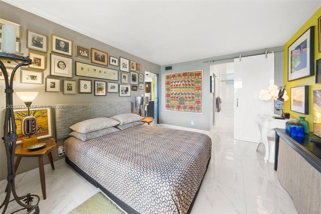 1670 Lincoln Ct 2B, Miami Beach, FL 33139