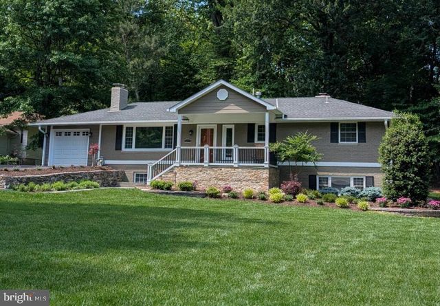 8324 THE MIDWAY, Annandale, VA 22003