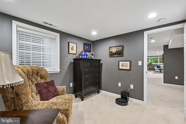 8324 THE MIDWAY, Annandale, VA 22003