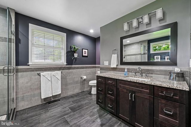 8324 THE MIDWAY, Annandale, VA 22003