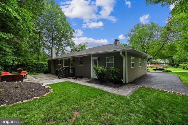 8324 THE MIDWAY, Annandale, VA 22003