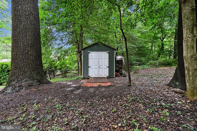 8324 THE MIDWAY, Annandale, VA 22003