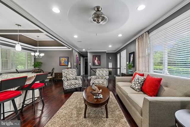 8324 THE MIDWAY, Annandale, VA 22003
