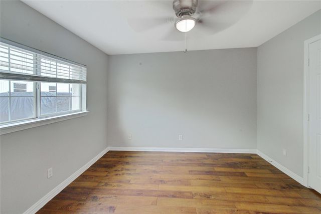 5701 Schumacher Lane 35, Houston, TX 77057