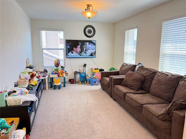 6322 Arcade Fire Street, Las Vegas, NV 89113