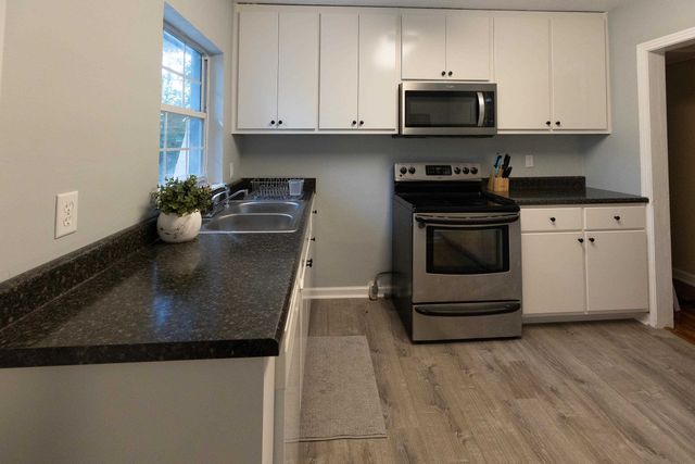 215 EDWARDS Street, Tallahassee, FL 32304