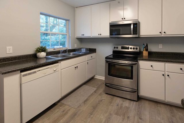 215 EDWARDS Street, Tallahassee, FL 32304