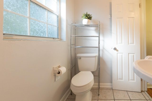 215 EDWARDS Street, Tallahassee, FL 32304