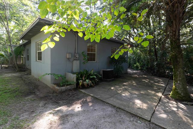 215 EDWARDS Street, Tallahassee, FL 32304