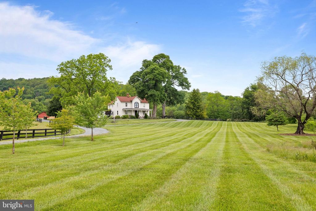 23350 CEDAR MOUNTAIN DR, Rapidan, VA 22733