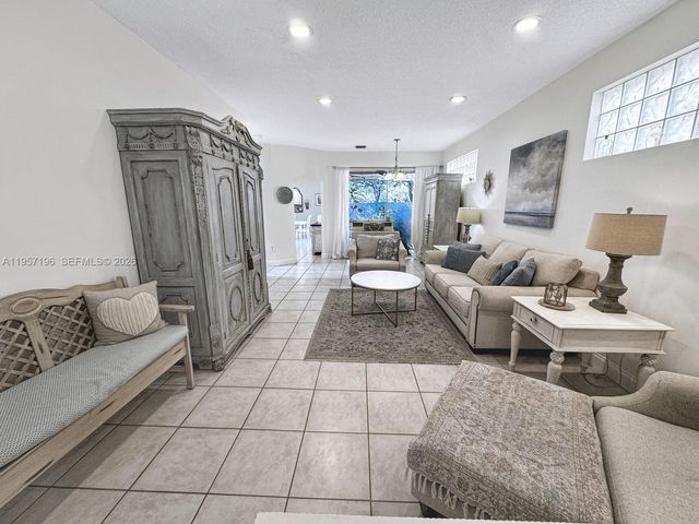 4100 Fern Forest Rd, Cooper City, FL 33026