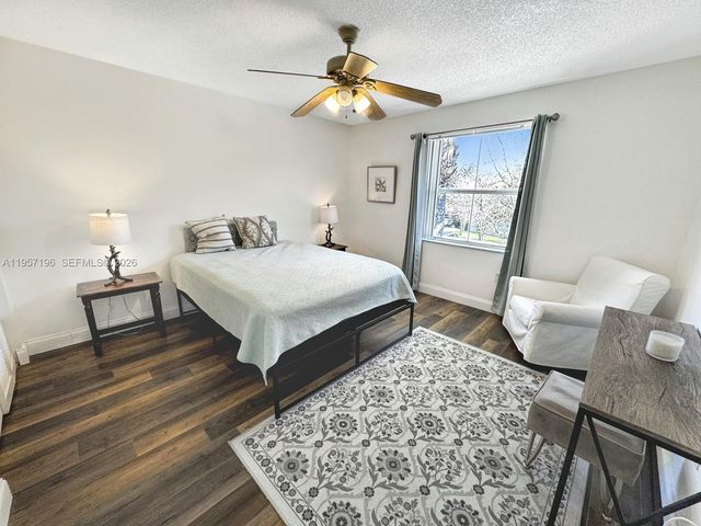 4100 Fern Forest Rd, Cooper City, FL 33026