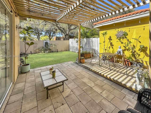 4100 Fern Forest Rd, Cooper City, FL 33026