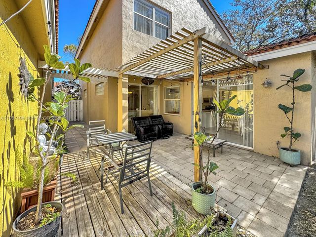 4100 Fern Forest Rd, Cooper City, FL 33026