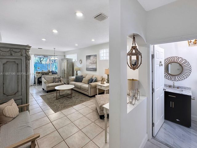 4100 Fern Forest Rd, Cooper City, FL 33026