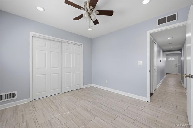 30746 Brush Street, Madison Heights, MI 48071