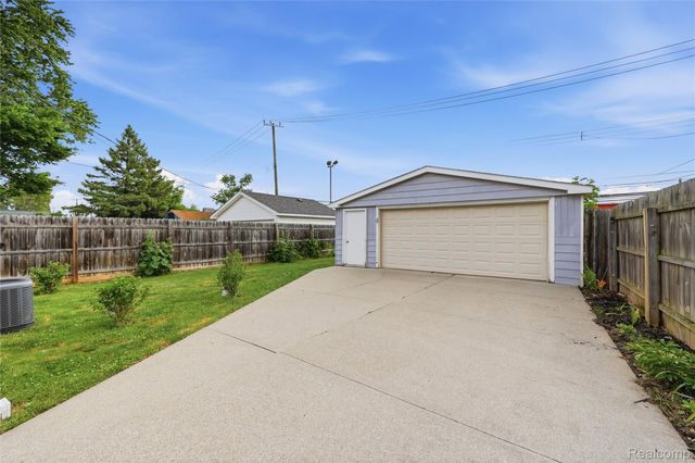 30746 Brush Street, Madison Heights, MI 48071