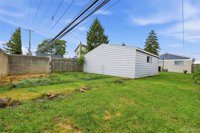 30746 Brush Street, Madison Heights, MI 48071