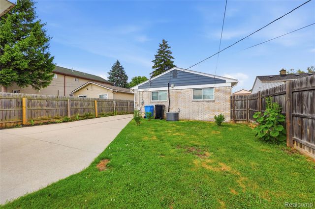 30746 Brush Street, Madison Heights, MI 48071