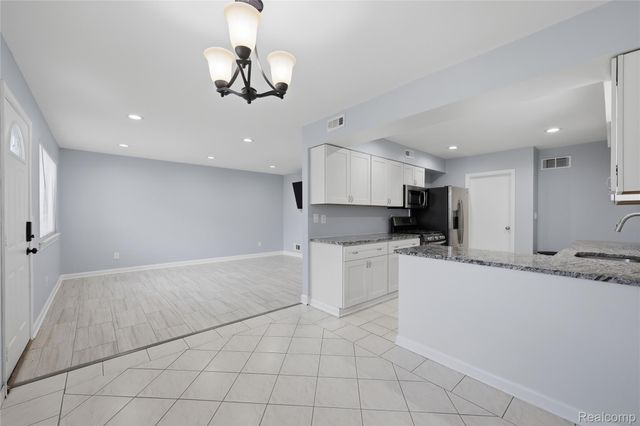30746 Brush Street, Madison Heights, MI 48071