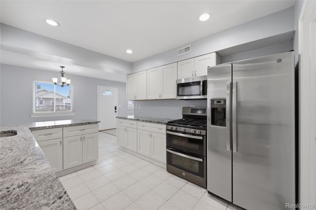 30746 Brush Street, Madison Heights, MI 48071