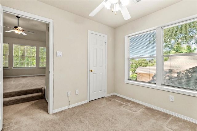 3122 Woodcreek Glen Lane, Houston, TX 77073